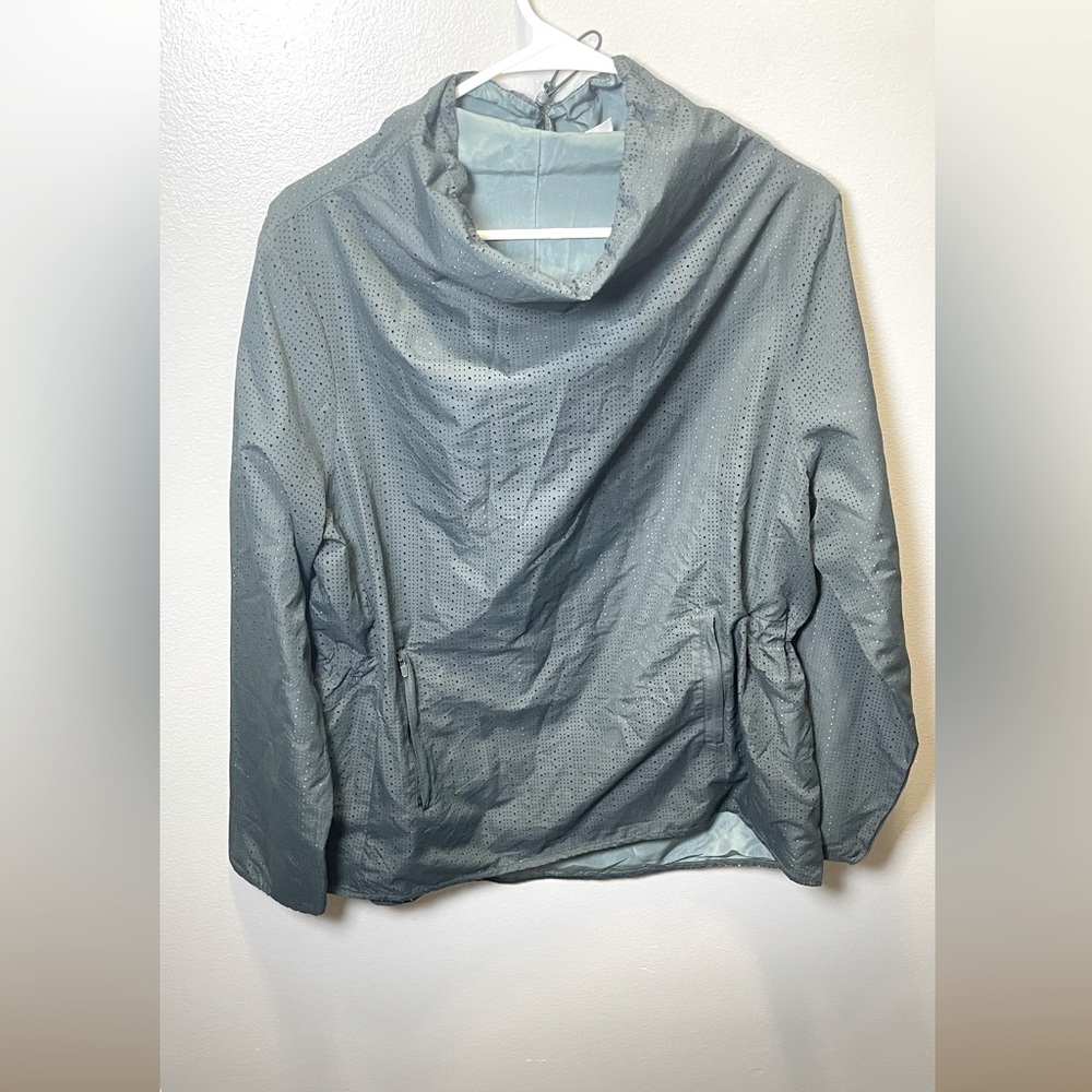 Fabletics‎ Women's Liora Cinched Perforated Pullover Green Jacket Size Large